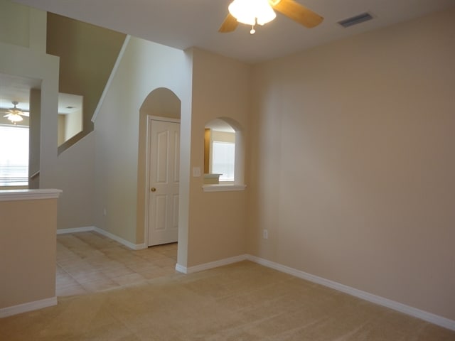 Building Photo - 8218 Canary Canyon Way