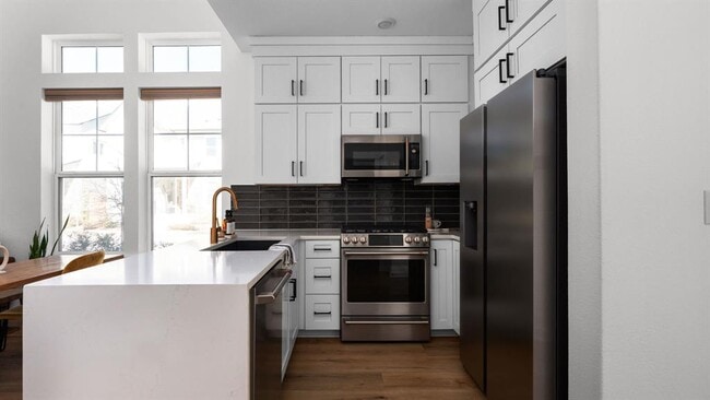 Building Photo - 2913 Chennault St