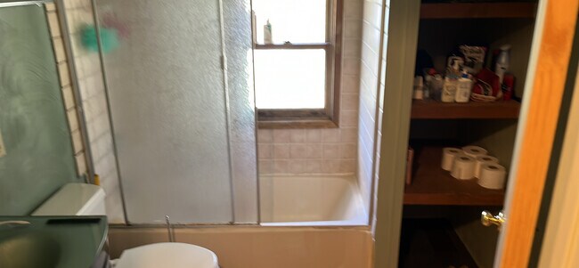 Building Photo - 65 Stamper Ln