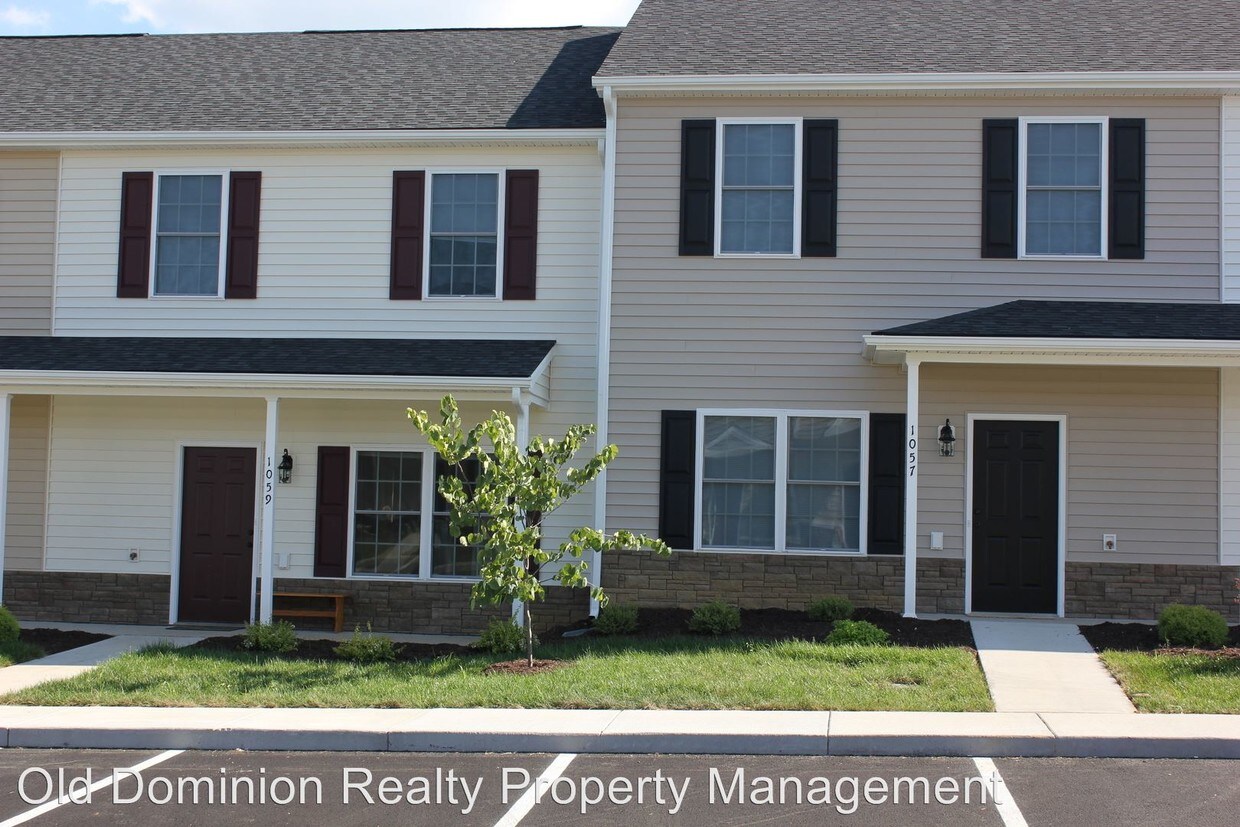 Primary Photo - 3 br, 2.5 bath House - 1016 Cherrybrook Drive