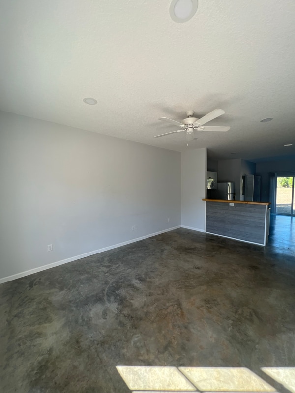 Building Photo - 3625 Tanner Ln