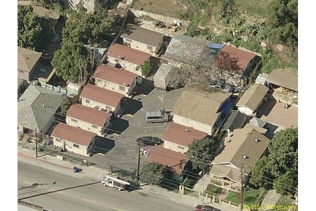 Foto del edificio - 3007-3013 1/2 Sierra St