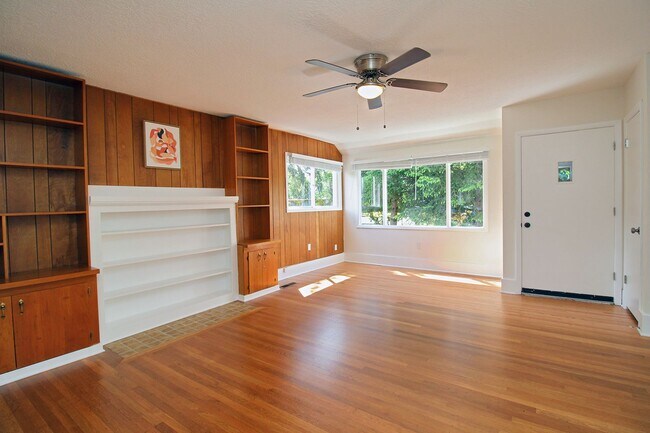 Foto del edificio - 6805 NE Prescott St