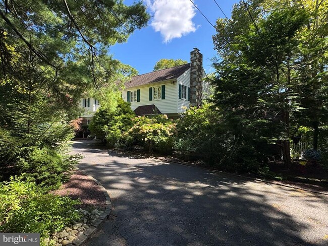 Building Photo - 417 WINGATE Rd