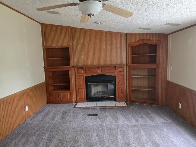 Foto del edificio - 3309 Valencia Dr