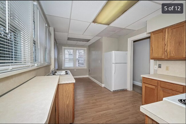 Cocina - 4370 Eastway St