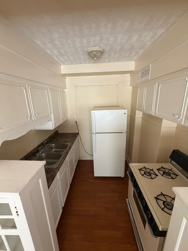 Interior Photo - Whitestone Manor Apartments