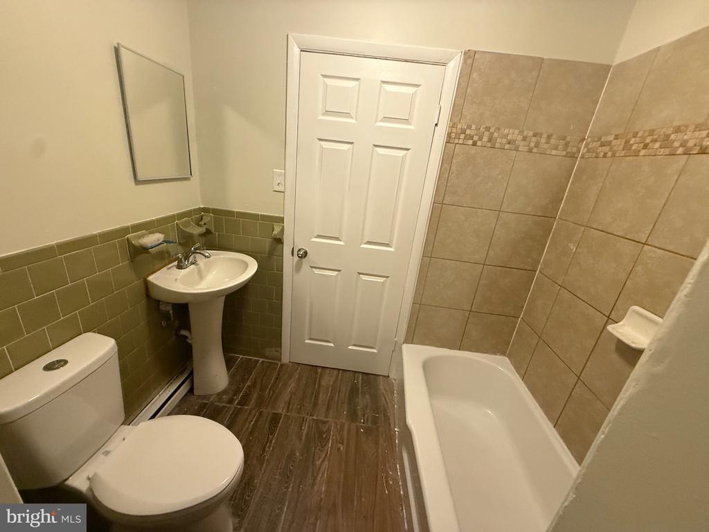 Foto principal - 1105 Franklin St