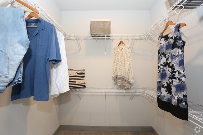 2BR, 2BA - 3 - Brookfield Reserve