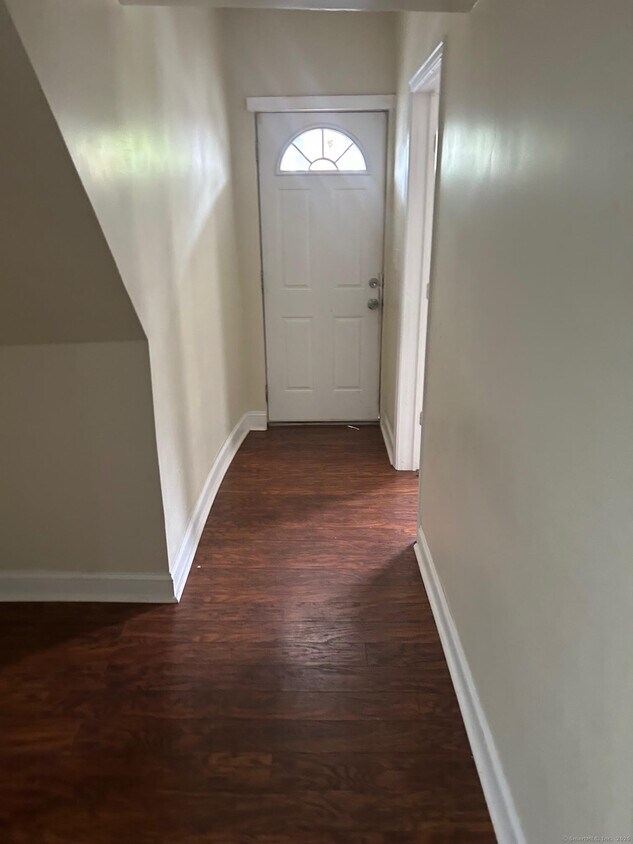 Foto principal - 1041 Hancock Ave