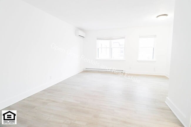 Foto del edificio - 1823 Griswold Dr