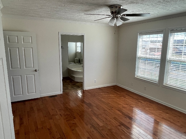 Foto del edificio - 150 W Dumplin Valley Rd