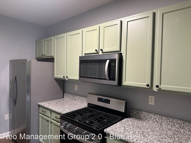 Foto del edificio - 2 br, 2.5 bath House - 494 Onward Ave