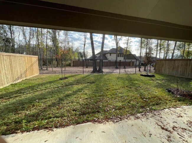 Building Photo - 7518 Angels Lndg Ln