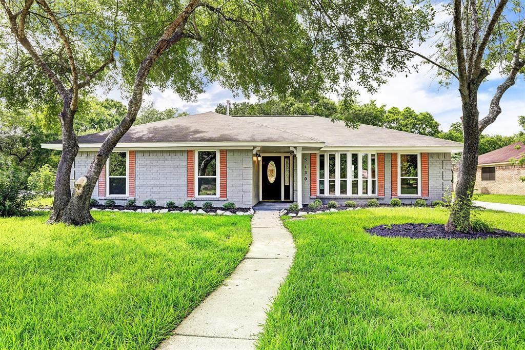 Primary Photo - 5130 Whittier Oaks Dr