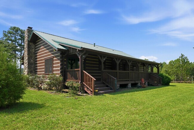 Foto del edificio - 5103 Hillmon Grove Rd