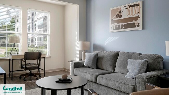 Building Photo - 3237 Memorial Blvd