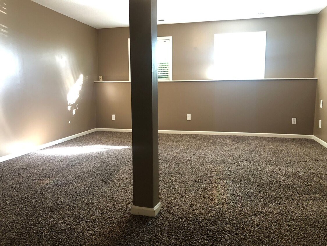 15450 NW 126th St, Platte City, MO 64079 House Rental in Platte City