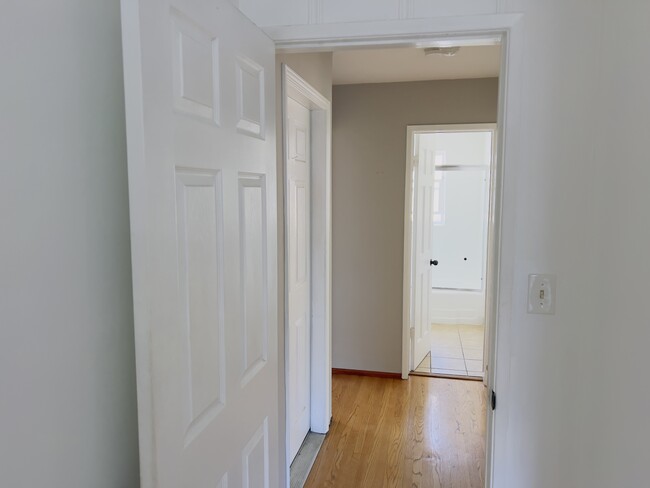 Foto del edificio - 4249 S Centinela Ave
