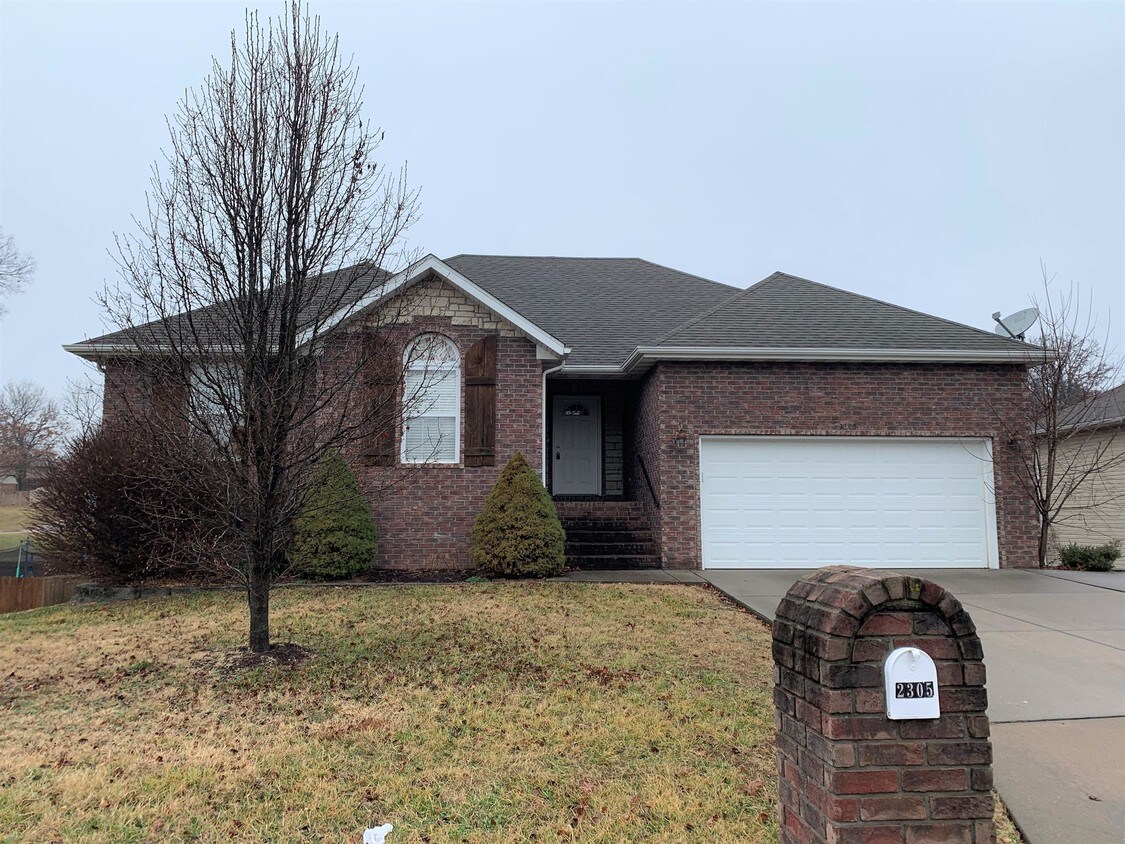 2305 S 12th St, Ozark, MO 65721 House Rental in Ozark, MO
