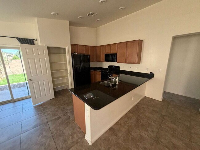 Foto del edificio - 932 Hot Springs Trail