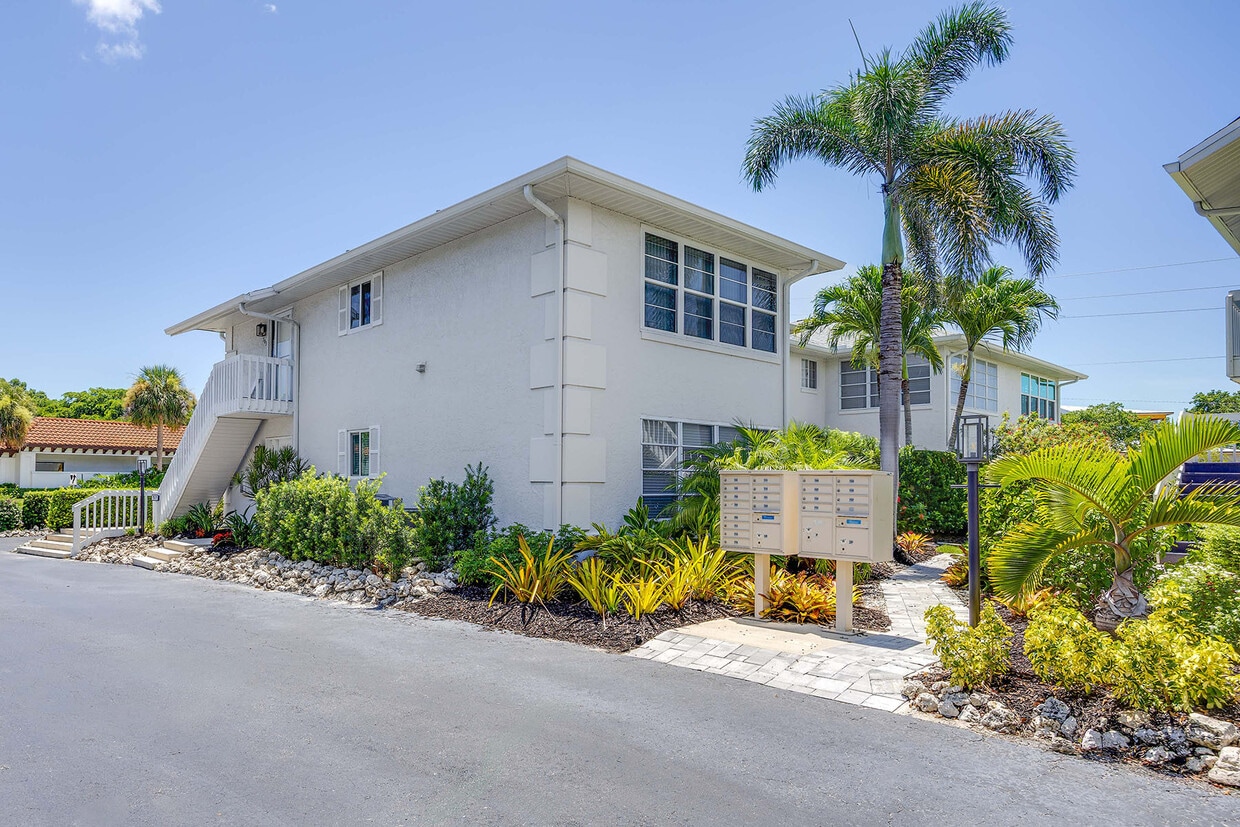 Foto principal - 707 Neapolitan Way