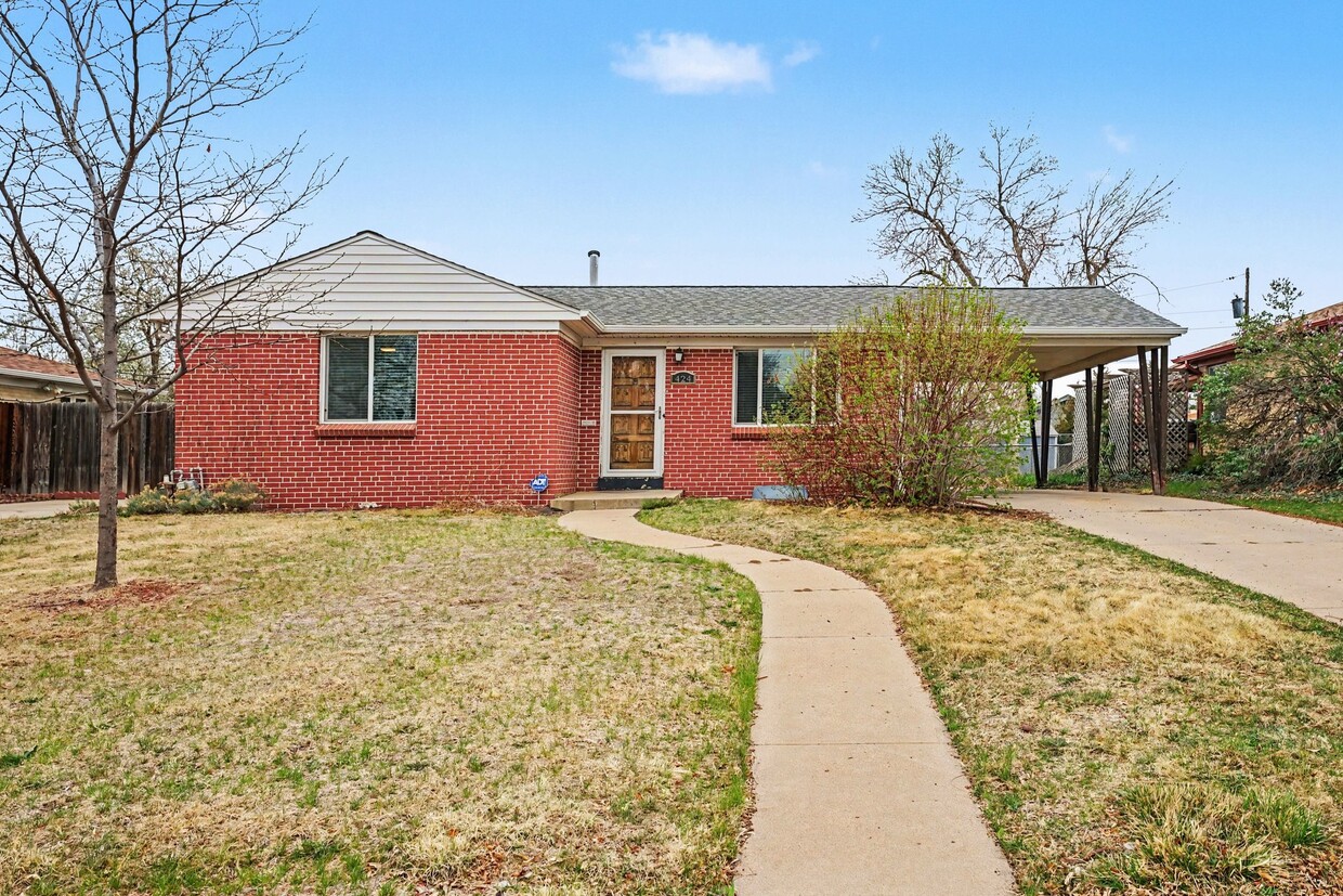 Photo - 424 S Locust St (Denver, CO)