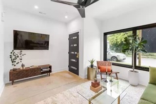 Foto del edificio - 3309 Cochrane St
