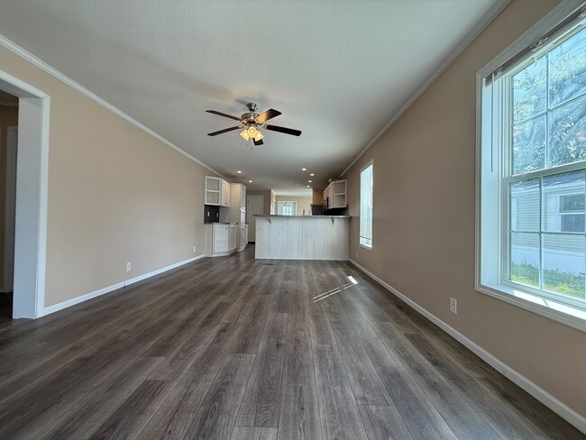 Foto del edificio - 12452 St James Ct