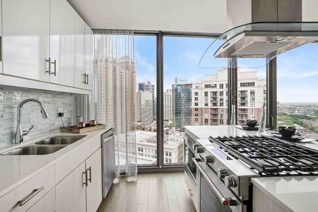 Foto del edificio - 876 S State St
