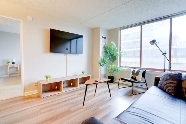 Foto del edificio - 401 12th St S