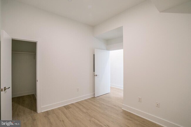 Foto del edificio - 2201 Washington Ave