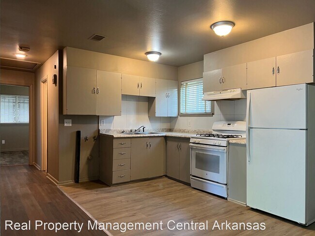 Foto del edificio - 3 br, 1 bath House - 5101 N Woodland