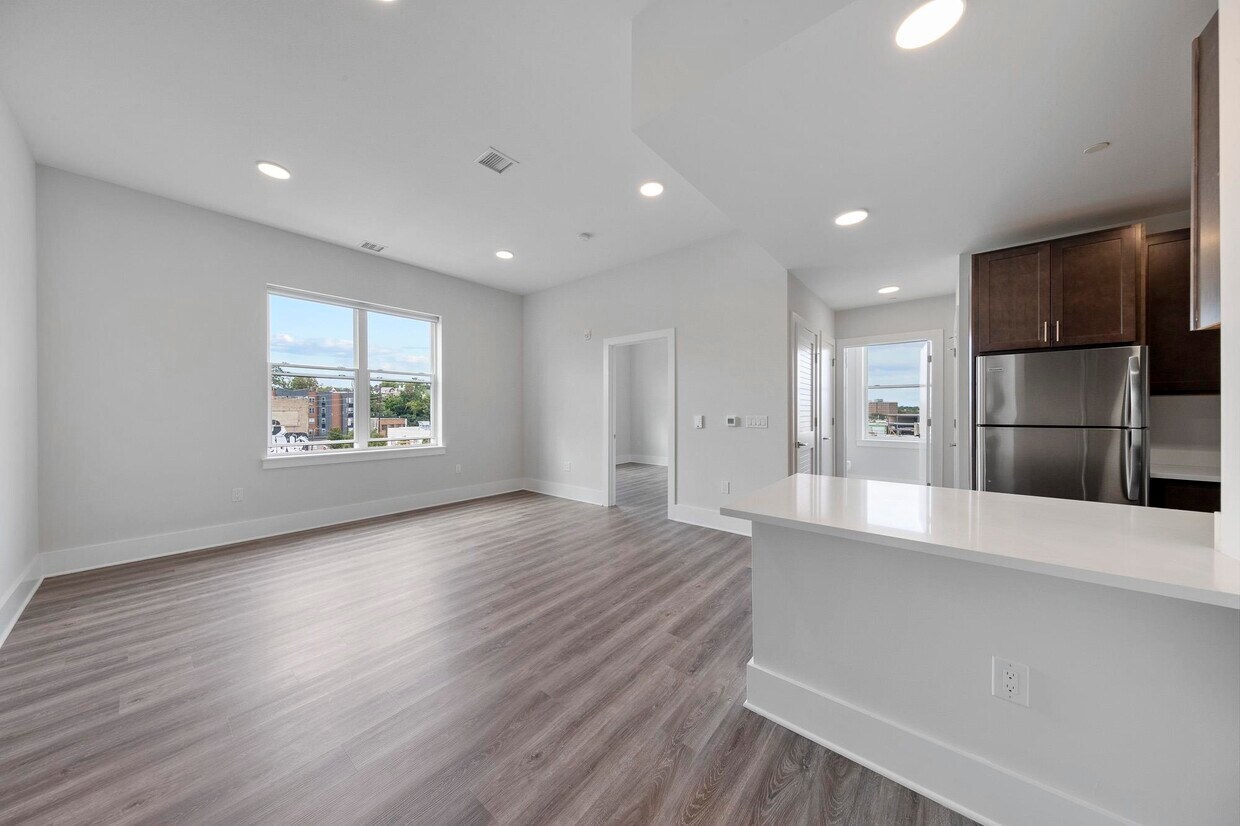 Foto principal - 660 Grand St