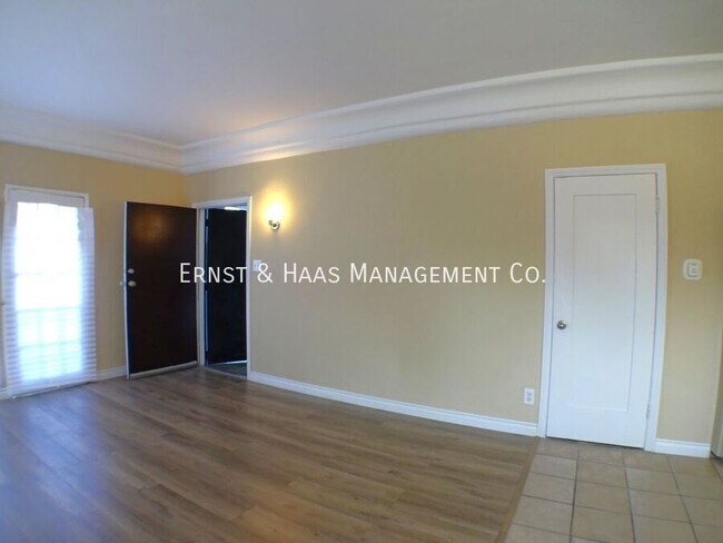 Foto del edificio - 1620 Gundry Ave