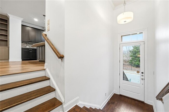 Foto del edificio - 7809 Laurel Crest Dr