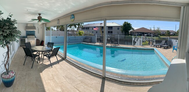 Pool Area - 410 SW 47th St