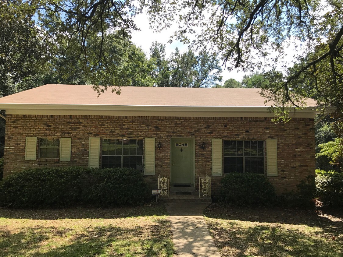 1212 Baylor Dr, Mobile, AL 36618 House Rental in Mobile, AL
