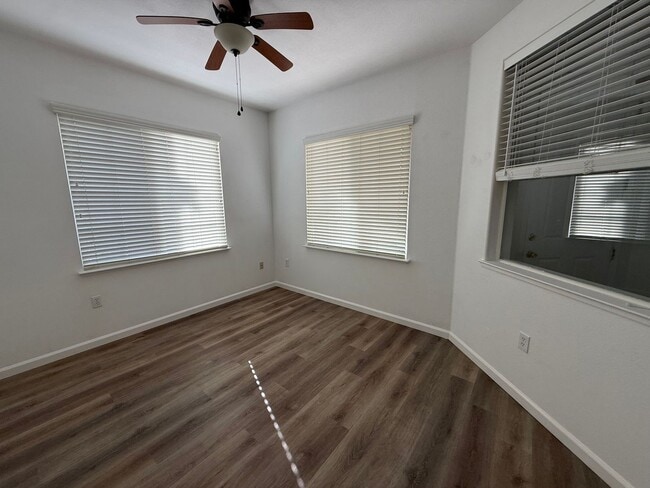 Building Photo - 3364 Bridgeway Lakes Dr