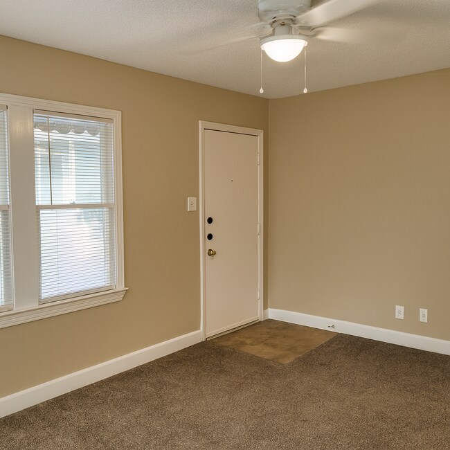 Foto del edificio - 110 E 30th St