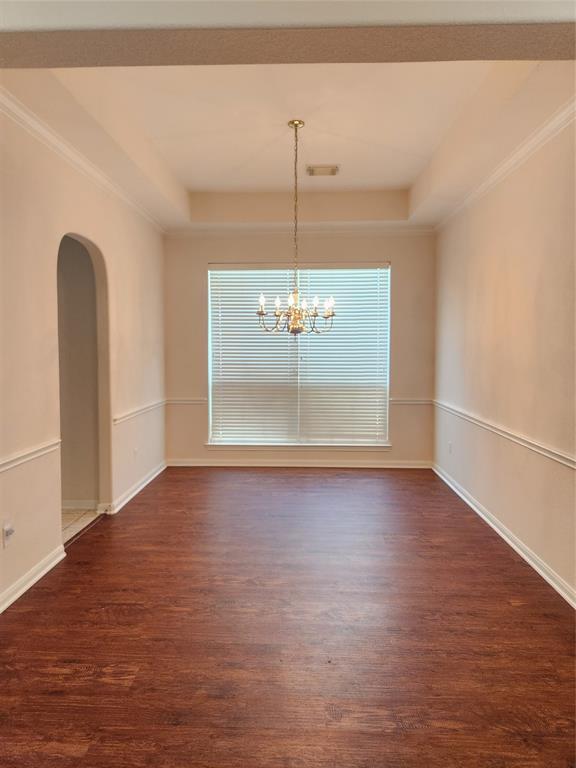 Building Photo - 3614 Double Lake Dr