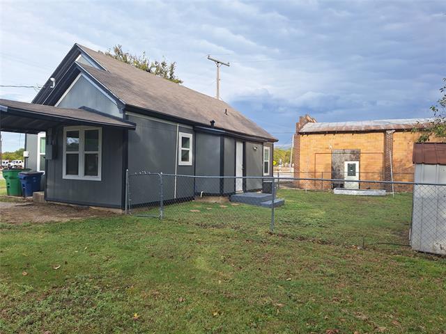 Foto del edificio - 506 E Main St