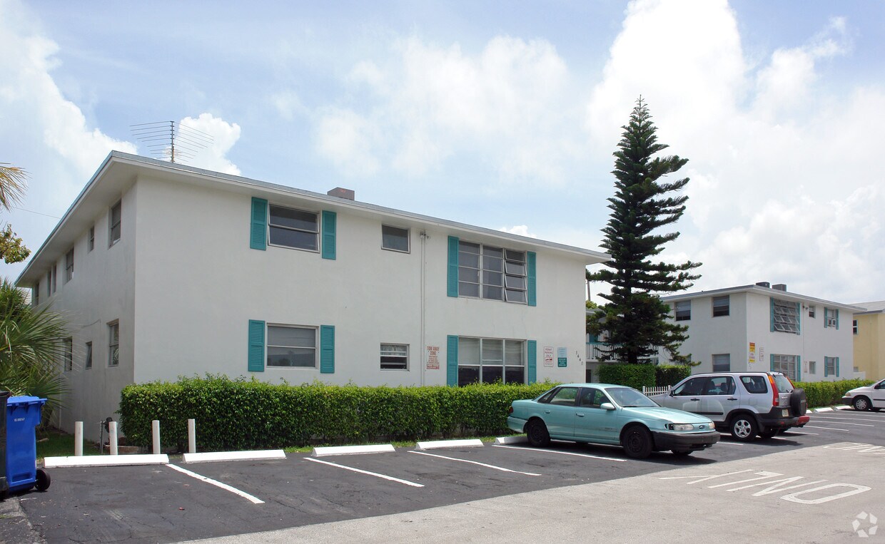 Foto del edificio - 1420-1440 SE 3rd St