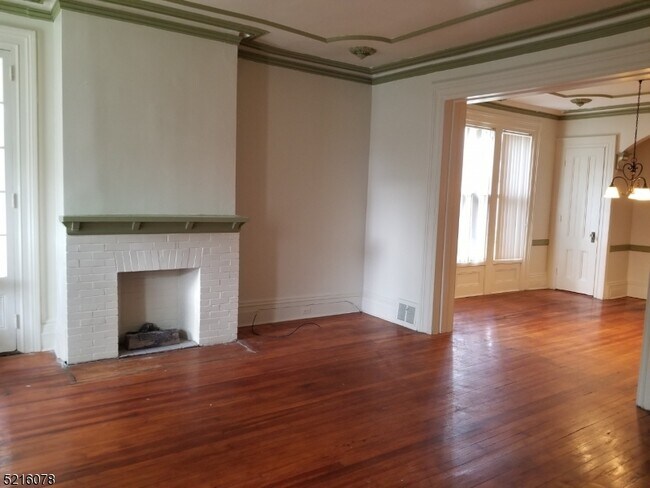 Foto del edificio - 835 Kensington Ave