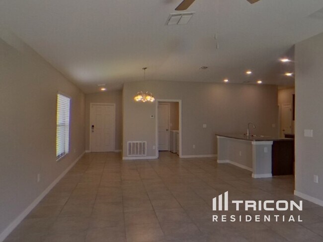 Foto del edificio - 9646 Sage Creek Dr