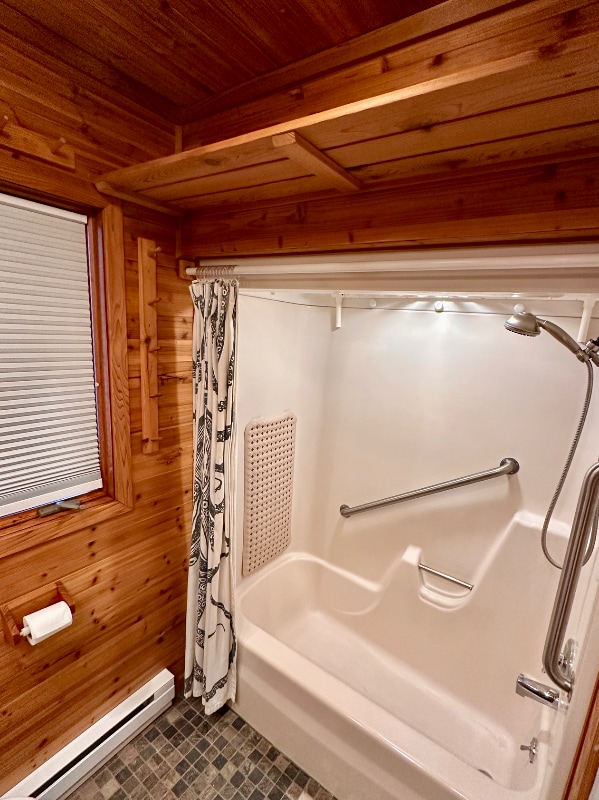 Building Photo - 3106 Revere Blvd