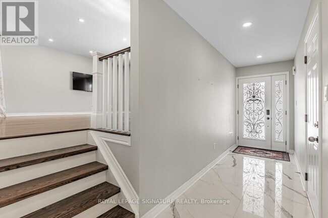 Building Photo - 109 Imperial Crescent