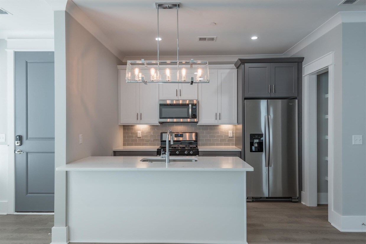 8 Sanctuary Ct Unit 8101, Charleston, SC 29403 Apartment for Rent in