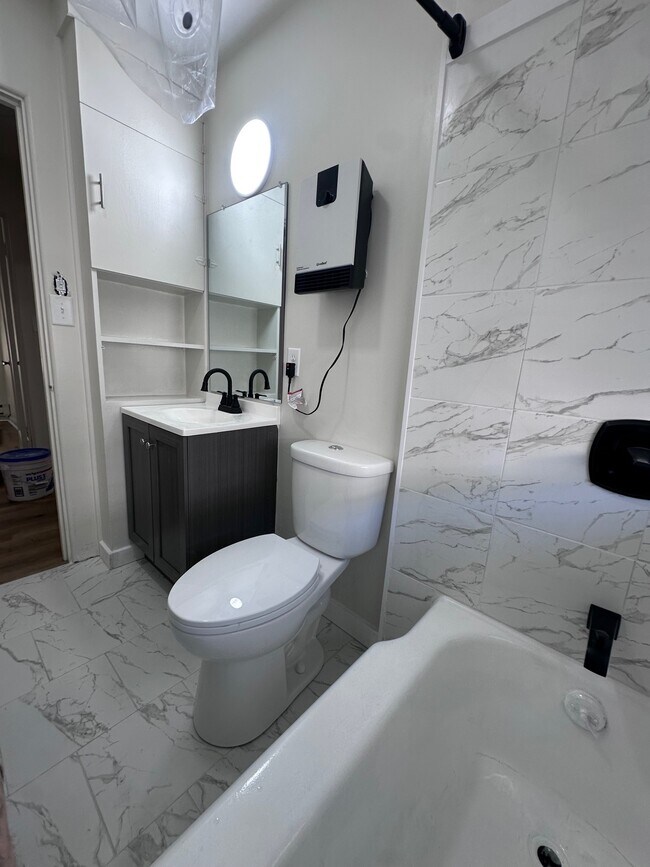 Foto del edificio - 2629 Dodge Ave