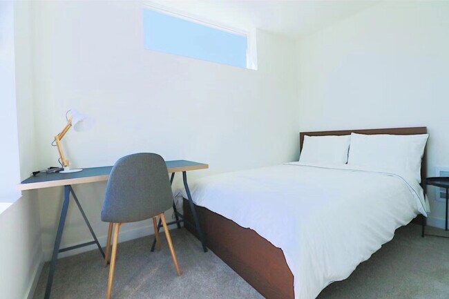 Foto del edificio - 5216 15th Ave NE